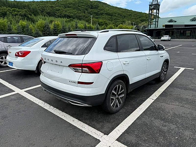 Skoda Kamiq 1.5 л 2023 г. Белый, пробег 1400 км