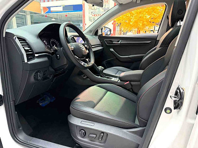 Skoda Karoq 1.4 л 2022 г. Белый, пробег 45000 км