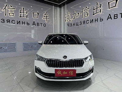 Skoda Rapid 1.5 л 2022 г. Белый, пробег 22000 км