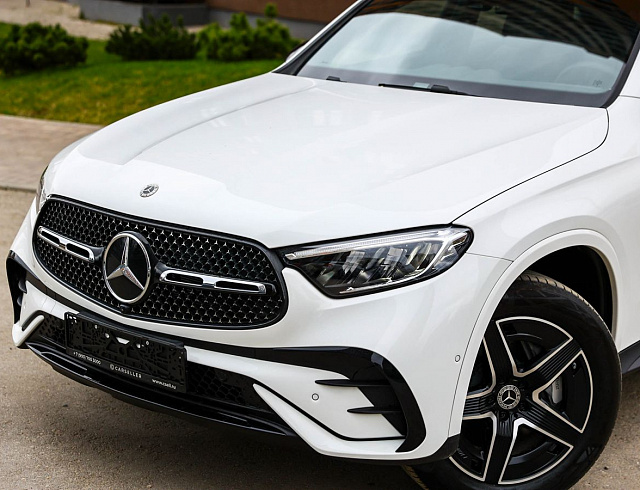 Mercedes-Benz GLC Coupe белый 2025