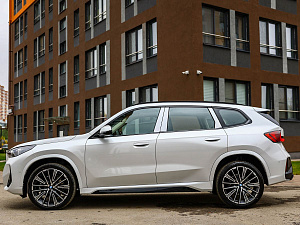 BMW X1 белый 2026
