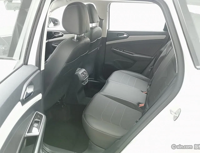 Volkswagen Jetta VS5 1.4T