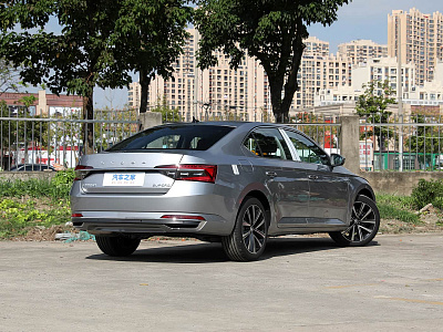 Skoda Superb 1.4 280TSI Luxury