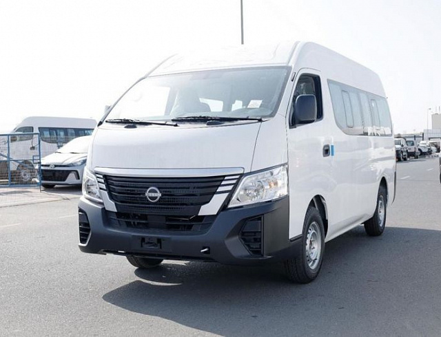 Nissan Urvan 2.5 л 2026 г. Белый