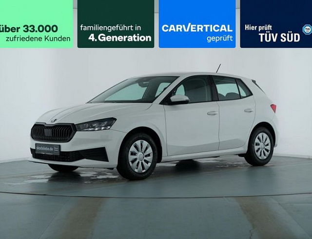Skoda Fabia 2022 г. Белый, пробег 56896 км