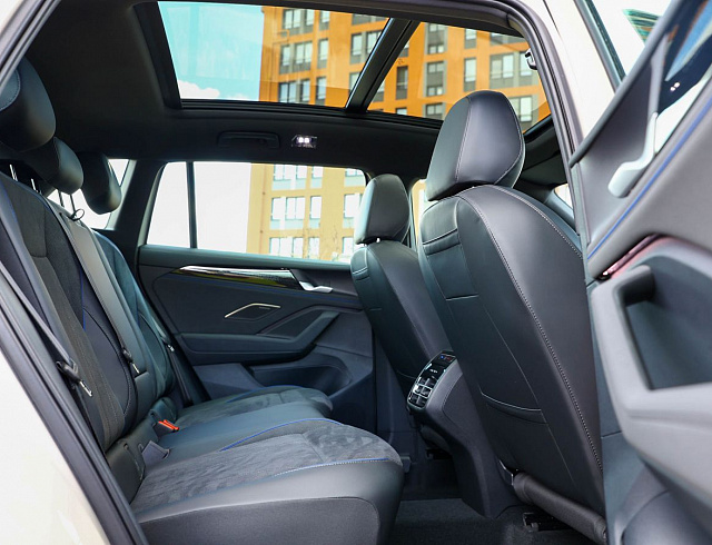 Volkswagen Tiguan серый 2026