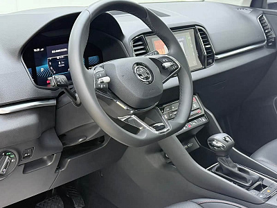 Skoda Karoq 1.4 л 2024 г. Белый, пробег 14000 км