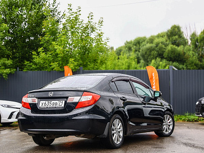 Honda Civic черный 2012