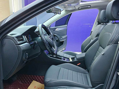 Skoda Superb 1.4 л 2023 г. Чёрный, пробег 11000 км