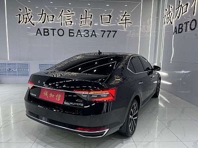 Skoda Superb 1.4 л 2024 г. Чёрный, пробег 9700 км