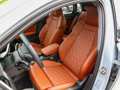 Audi A3 серый 2025