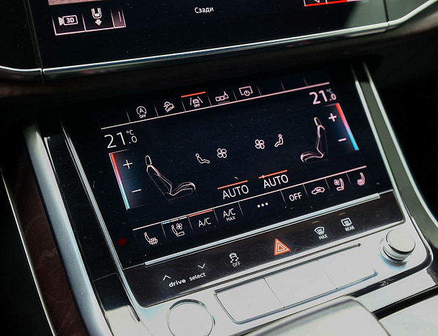 Audi Q8 белый 2018