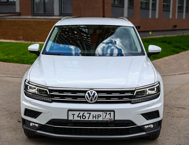 Volkswagen Tiguan белый 2018
