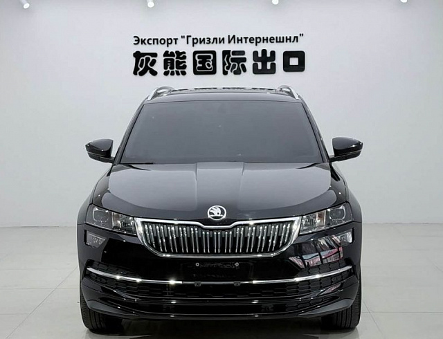 Skoda Karoq 1.4 л 2023 г. Чёрный, пробег 48000 км