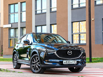 Mazda CX-5 черный 2017