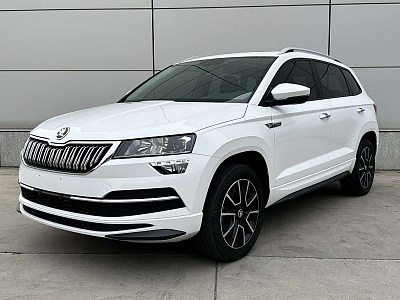 Skoda Karoq 1.4 л 2023 г. Белый, пробег 17000 км