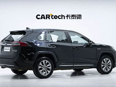 Toyota Wildlander Dual Engine