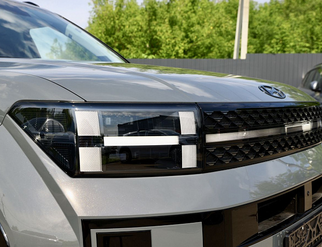 Hyundai Santa Fe серый 2026