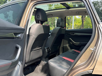 Skoda Karoq 1.4 л 2023 г. шампань/коричневый, пробег 43000 км