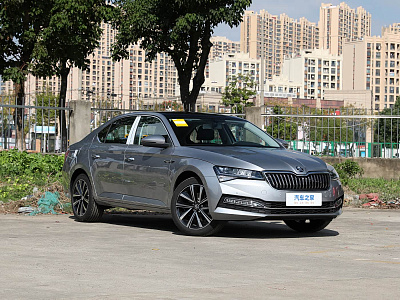 Skoda Superb 1.4 280TSI Luxury