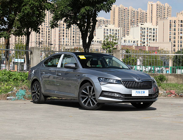 Skoda Superb 1.4 280TSI Luxury