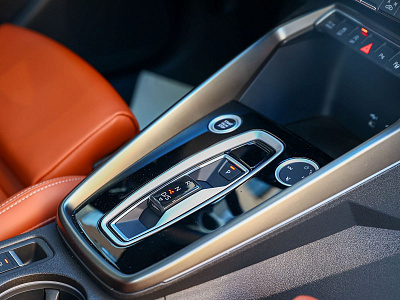 Audi A3 серый 2025