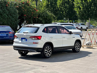 Skoda Kamiq 1.5 л 2023 г. Белый, пробег 21000 км
