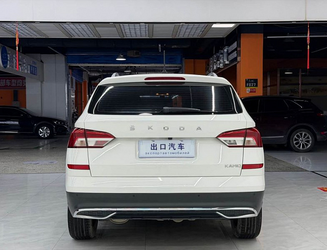 Skoda Kamiq 1.5 л 2022 г. Белый, пробег 31000 км