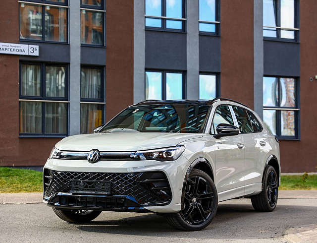 Volkswagen Tiguan серый 2026
