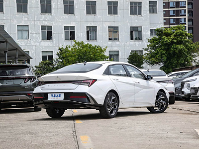 Hyundai Elantra Prestige 1.5