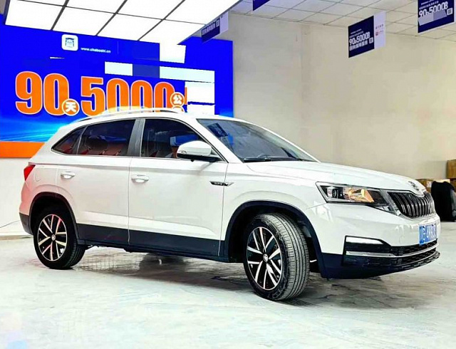 Skoda Kamiq 1.5 л 2023 г. Белый, пробег 13000 км