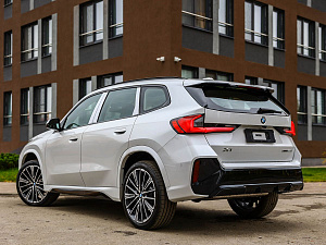 BMW X1 белый 2026