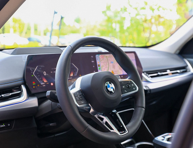 BMW X1 серый 2025