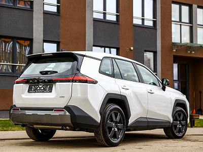 Toyota RAV4 белый 2026