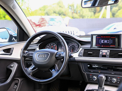 Audi A6 черный 2015