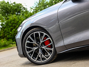 Audi A5 серый 2026