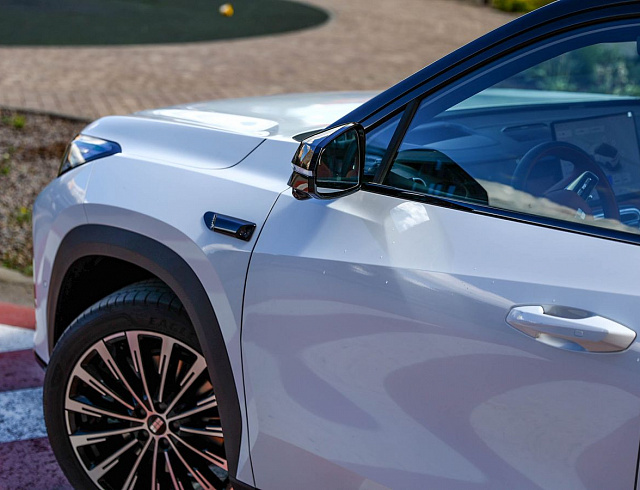 Geely Galaxy M7 белый 2026