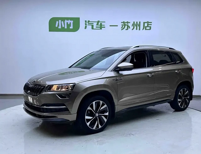 Skoda Karoq 1.4 л 2022 г. шампань/коричневый, пробег 27000 км
