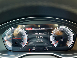Audi Q5 серый 2026
