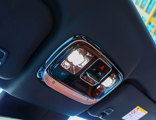 Geely Galaxy M7 белый 2026