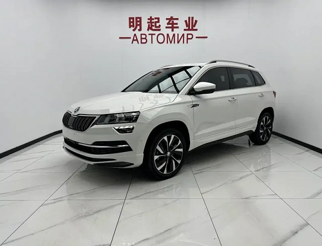 Skoda Karoq 1.4 л 2022 г. Белый, пробег 35000 км