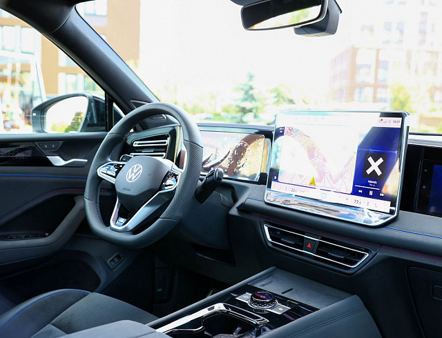 Volkswagen Tiguan серый 2026