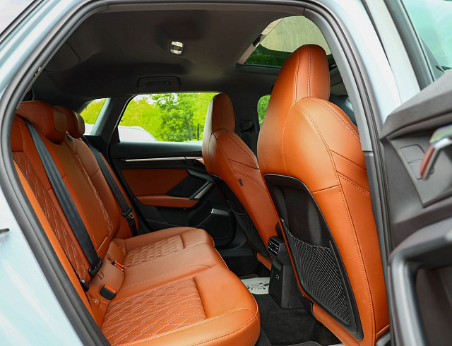 Audi A3 серый 2025