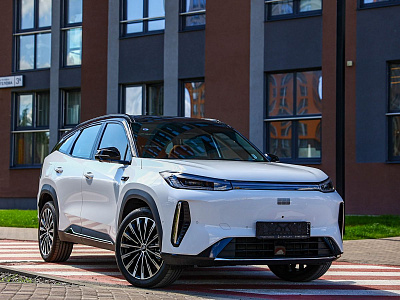 Geely Galaxy M7 белый 2026