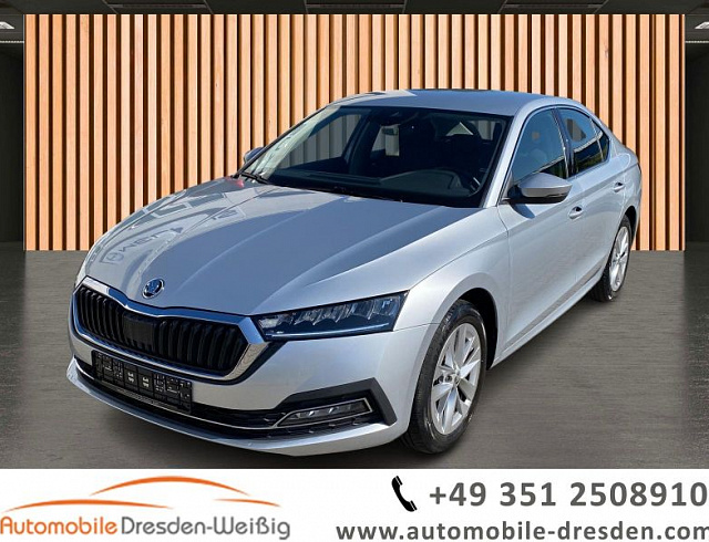 Skoda Octavia 2021 г. Серебристый, пробег 45807 км