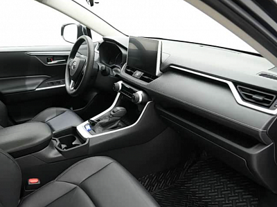 Toyota Wildlander Dual Engine