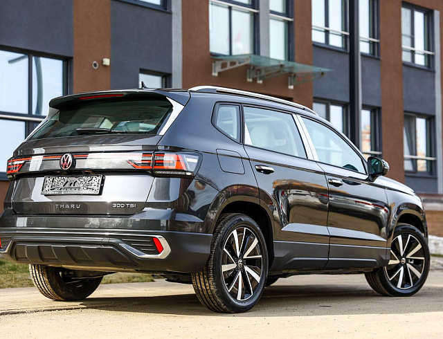 Volkswagen Tharu