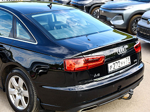 Audi A6 черный 2015