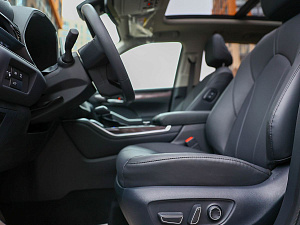 Toyota Highlander черный 2026