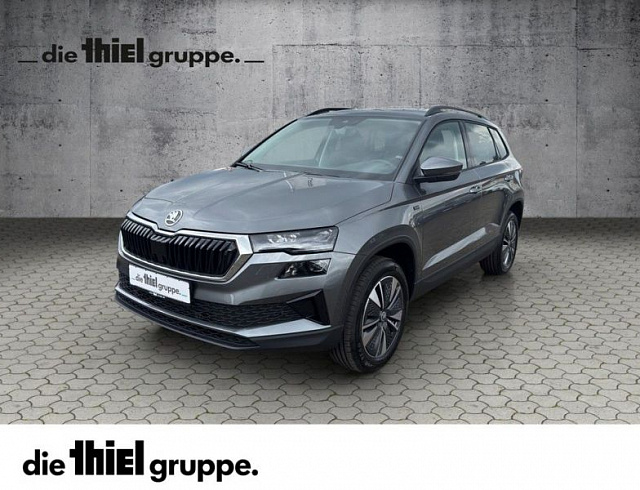 Skoda Karoq 2025 г. Серый, пробег 24900 км